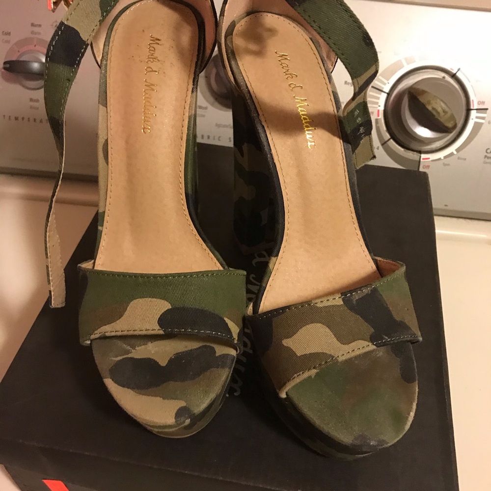 Camouflage Heels